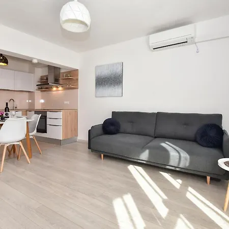 Luka Apartmán Igrane